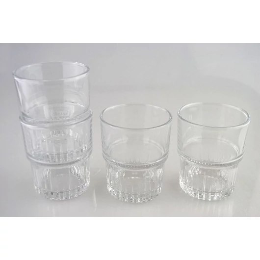 ÜDÍTŐSPOHÁR STÓCOLHATÓ TEMPERÁLT EMPILABLE 200ML P4