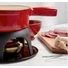 Kép 2/4 - Piros zománcozott öntöttvas Fondue szett, 1,8L (edény+állvány+6 villa+égő)