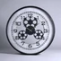 Kép 2/2 - Fogaskerekes falióra 48 cm – steampunk clockwork stílus, fekete fém és fa dizájnnal