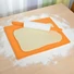 Kép 2/4 - Szilikon gyúrólap 43*60cm-es sárga (v)